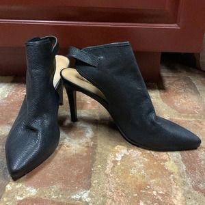 Lucky Brand Womens Leather Thezza Pointed Heel SIZE 9.5